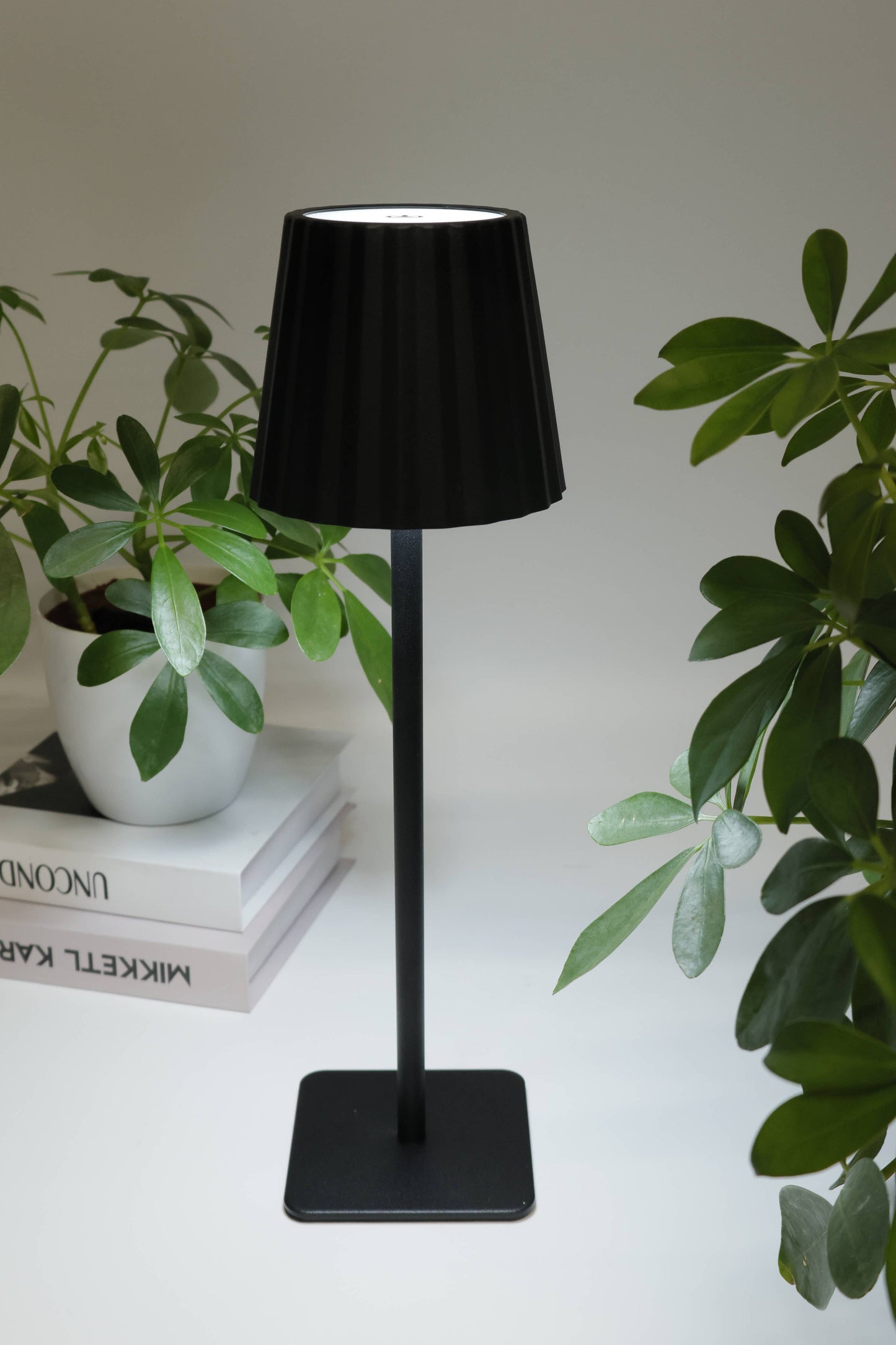 Fluted LED Touch Lamp – Dimmable, USB-C Rechargeable: Pink