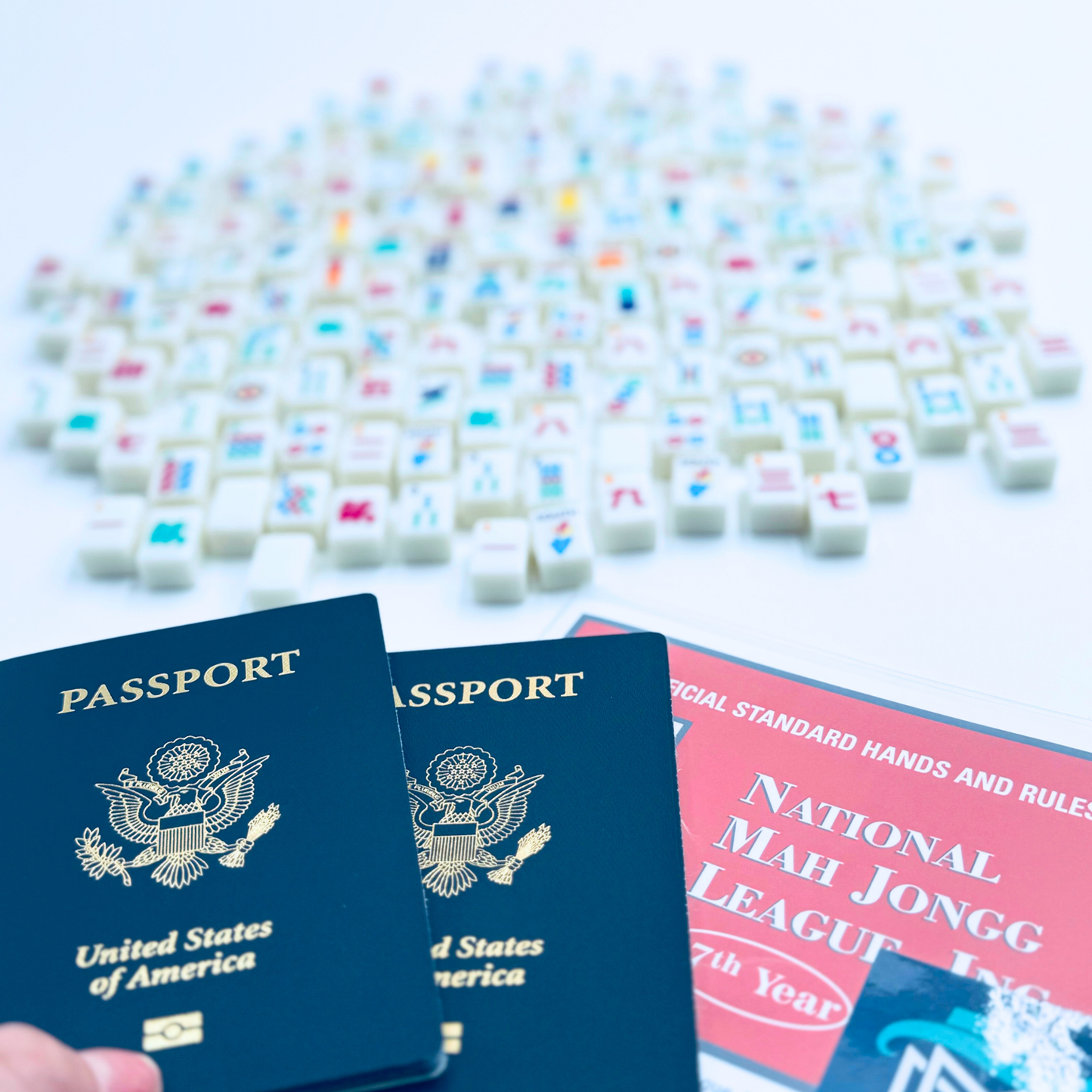 MINI TRAVEL MAHJONG  |  Mini Anywhere Series  |  White